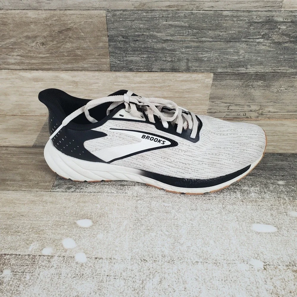 Brooks Anthem 7 Womens Shoes Sz 9 B Regular White Black Tan Mesh Lace Up Sneaker